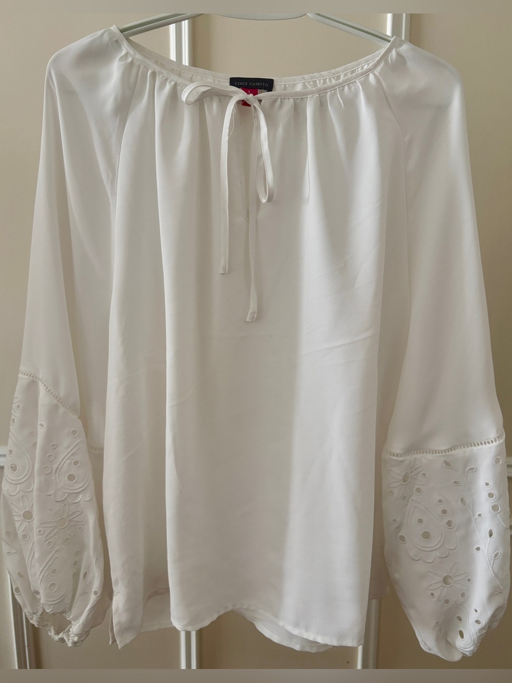 Vince Camuto White Peasant Blouse with Embroidered Balloon Sleeves